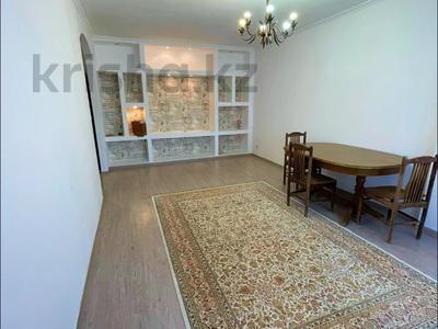 2-бөлмелі пәтер · 56 м² · 1/5 қабат, Жеті қазына ш/а. 2, бағасы: 19 млн ₸ в Атырау, мкр Жети Казына