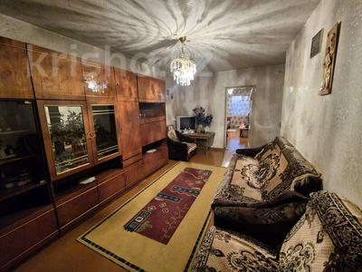 3-бөлмелі пәтер · 57 м² · 5/5 қабат, мкр Фёдоровка , Микрорайон Фёдоровка , улица Молокова 113, бағасы: 13.5 млн ₸ в Караганде, Казыбек би р-н
