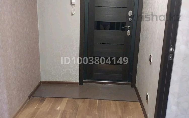 2-бөлмелі пәтер · 52 м² · 2/5 қабат, М.маметовой 103, бағасы: 23 млн ₸ в Уральске — фото 2