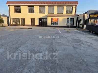 Магазины и бутики, склады, общепит, салоны красоты, бани, гостиницы и зоны отдыха, медцентры и аптеки, развлечения · 300 м² за 185 млн 〒 в Шымкенте, Абайский р-н