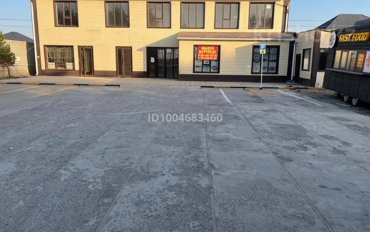 Магазины и бутики, склады, общепит, салоны красоты, бани, гостиницы и зоны отдыха, медцентры и аптеки, развлечения · 300 м² за 185 млн 〒 в Шымкенте, Абайский р-н — фото 2