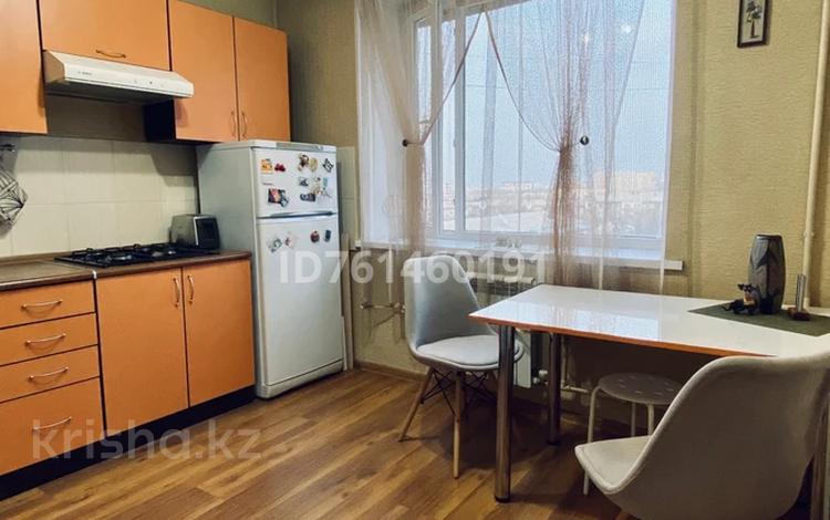 1-бөлмелі пәтер · 40 м² · 7/7 қабат, Гагарина 100, бағасы: 240 000 ₸ в Алматы, Алмалинский р-н — фото 2
