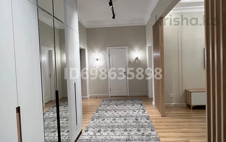 4-комнатная квартира, 125.9 м², 3/8 этаж, Арайлы