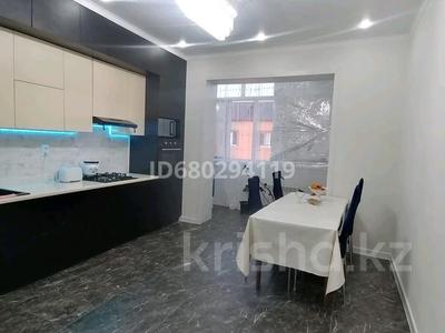 3-комнатная квартира, 105 м², 5/5 этаж, Сырым датова 38 за 33 млн 〒 в Уральске