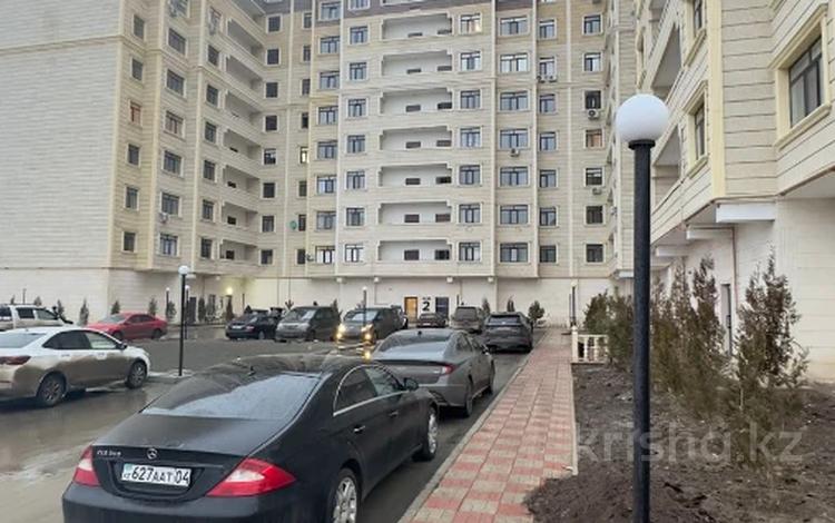 2-бөлмелі пәтер · 67.3 м² · 6/9 қабат, Бейбарыса 463А, бағасы: 28.2 млн ₸ в Атырау — фото 2