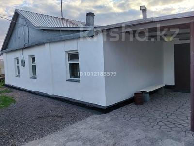 Отдельный дом · 3 комнаты · 87 м² · 11 сот., Сортировка, Локомотивная 71 за 15 млн ₸ в Караганде, Алихана Бокейханова р-н