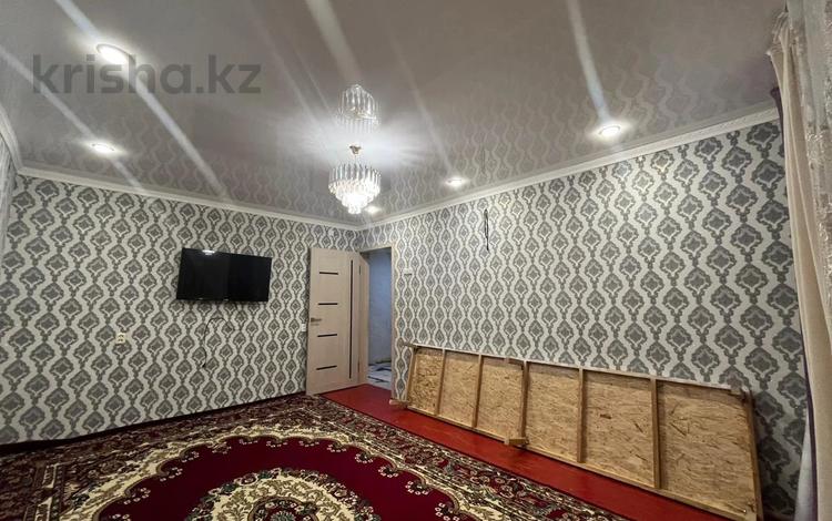 3-комнатная квартира · 67 м² · 6/6 этаж, 2-й микрорайон 1 а за 10.5 млн ₸ в Абай — фото 2