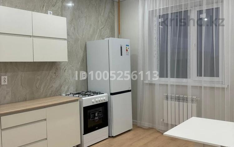 1-бөлмелі пәтер · 45 м² · 9/9 қабат, Самал 82 — Коняхина, бағасы: 200 000 ₸ в Уральске — фото 2