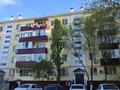3-бөлмелі пәтер · 57 м² · 5/5 қабат, Привокзальный 5 мкр дом 12, бағасы: 14 млн ₸ в Атырау