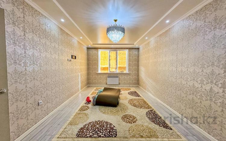 2-бөлмелі пәтер · 65 м² · 2/5 қабат, Бирлик 15, бағасы: 28.5 млн ₸ в Талдыкоргане — фото 2