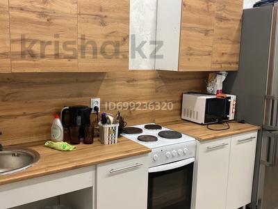 Аренда квартир в Астане: 3-комнатная квартира · 77 м² · 7/7 этаж · помесячно, Маншук Маметовой 2 за 250 000 〒 3-комнатная квартира · 77 м² · 7/7 этаж · помесячно, Маншук Маметовой 2 за 250 000 〒 в Астане, Нура р-н