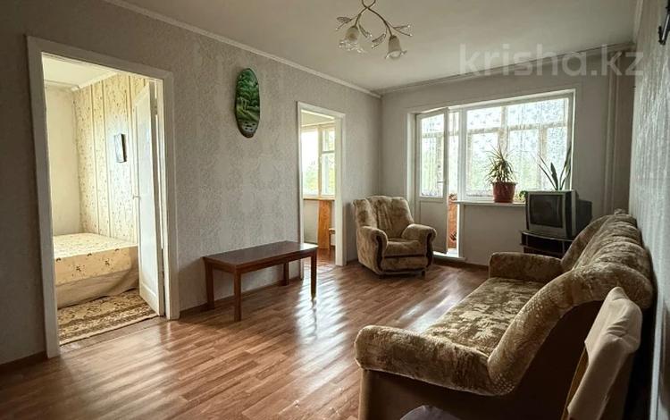 4-бөлмелі пәтер · 61 м² · 4/5 қабат, Олжабай батыра 19, бағасы: 18.9 млн ₸ в Павлодаре — фото 3