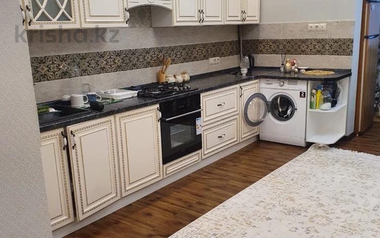 3-бөлмелі пәтер · 60 м² · 4/4 қабат, Ақсай-5 ш/а. 25, бағасы: 350 000 ₸ в Алматы, Ауэзовский р-н — фото 2