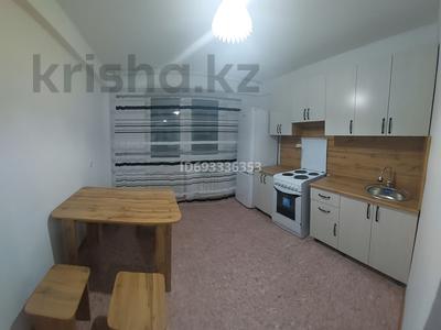 3-комнатная квартира, 74 м², 6/9 этаж помесячно, Карагайлы 28 — Абай-Арена, Бала парк, Акшын маркет за 160 000 〒 в Семее