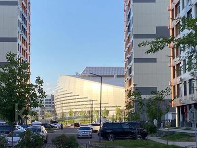4-бөлмелі пәтер · 140 м² · 15 қабат, Туран 50/3, 50/4, 50/5, бағасы: 750 000 ₸ в Астане, Есильский р-н