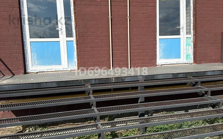 Свободное назначение, офисы, магазины и бутики, склады, салоны красоты, фитнес и спорт, медцентры и аптеки, образование, развлечения, кабинеты и рабочие места, студии · 125.2 м² за ~ 32.6 млн 〒 в Актобе, мкр. Алтын орда — фото 7