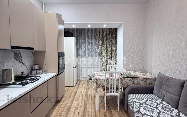 1-комнатная квартира · 55.8 м² · 4/5 этаж, мкр. Алтын орда, алии молдагуловой за 21.9 млн ₸ в Актобе — фото 2