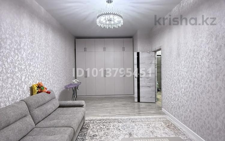 1-бөлмелі пәтер · 55.8 м² · 4/5 қабат, Алтын орда ш/а., Алии молдагуловой, бағасы: 20.7 млн ₸ в Актобе, мкр. Алтын орда — фото 5