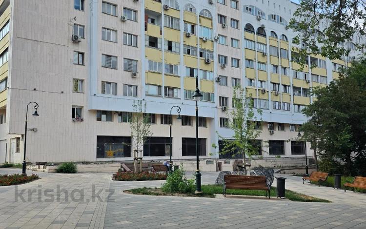 Еркін, кеңселер, дүкендер мен бутиктер, қоймалар, қоғамдық тамақтану орны, сұлулық салондары, ауыл шаруашылығы, монша, қонақ үй және демалыс орындары, фитнес және спорт, медорталықтар мен дәріханалар, білім орталықтары, ойын-сауық, конференц-залдар, кабинеттер және жұмыс орындары, студиялар · 755 м², бағасы: 7 млн ₸ в Алматы, Медеуский р-н — фото 7
