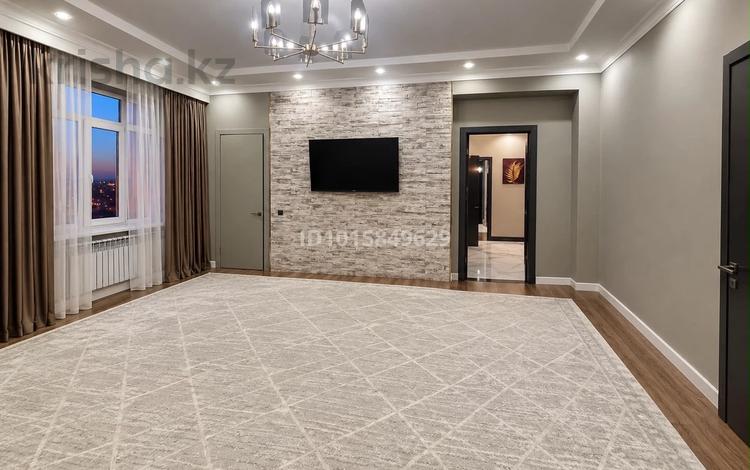 4-комнатная квартира · 133 м² · 10 этаж, 18А мкр 10 за 68 млн ₸ в Актау — фото 2