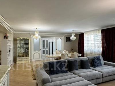 3-бөлмелі пәтер · 120 м² · 4/9 қабат, Сарыарка 17, бағасы: 600 000 ₸ в Астане, Есильский р-н