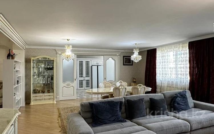 3-комнатная квартира · 120 м² · 4/9 этаж, Сарыарка 17 за 600 000 ₸ в Астане, Есильский р-н — фото 3