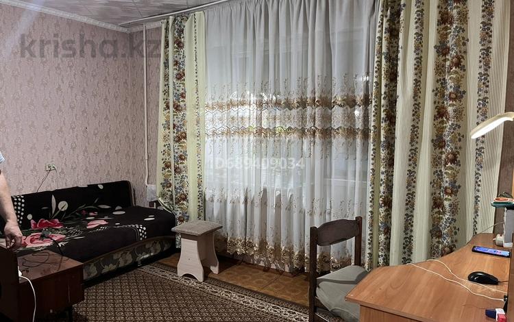 1-комнатная квартира, 36.6 м², 2/5 этаж, Хименко 5 за 14 млн 〒 в Петропавловске — фото 2