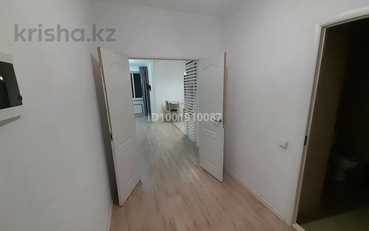 1-комнатная квартира · 45 м² · 14/24 этаж, Кайыма Мухамедханова 15 за 200 000 ₸ в Астане, Есильский р-н — фото 3
