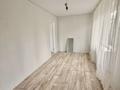 2-комнатная квартира · 40.5 м² · 2/5 этаж, мкр 8, братьев жубановых 296/3 за 15.5 млн ₸ в Актобе — фото 4
