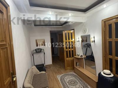 3-бөлмелі пәтер · 107 м² · 3/3 қабат, Металлургов 33, бағасы: 25 млн ₸ в Усть-Каменогорске