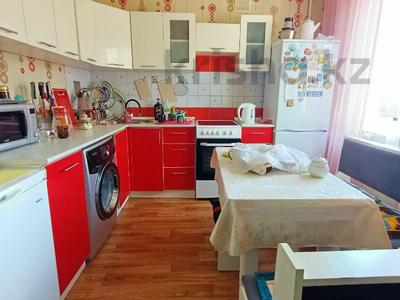 4-комнатная квартира · 83 м² · 2/5 этаж, Нуржау 20 за 27 млн 〒 в Усть-Каменогорске
