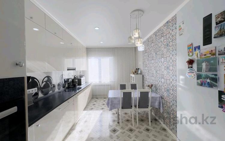 3-комнатная квартира · 84 м² · 4/15 этаж, Ракымжан Кошкарбаев 37 за 45.5 млн ₸ в Астане, Алматы р-н — фото 2