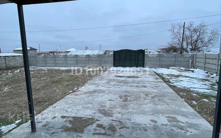 Жеке үй · 6 бөлме · 103.5 м² · 10 жүзд., Шайқорық ш/а., Карасаз 32А — Акимат, бағасы: 23 млн ₸ в Таразе, мкр Шайкорык — фото 19