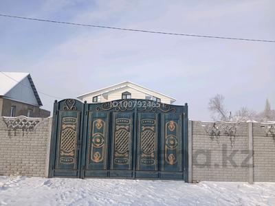 Жеке үй · 6 бөлме · 103.5 м² · 10 жүзд., мкр Шайкорык, Карасаз 32А — Акимат, бағасы: 23 млн ₸ в Таразе