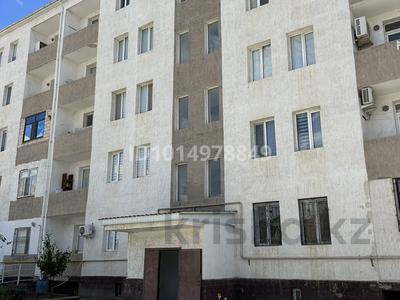 1-комнатная квартира · 51 м² · 5/5 этаж, 4мкр 57 — Возле ТРК за 250 000 ₸ в Жанаозен