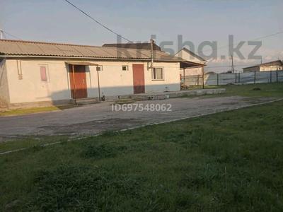 Отдельный дом · 4 комнаты · 80 м² · 6 сот., мкр Айгерим-2, Текес 91 91 — Уг бенберина за 48 млн ₸ в Алматы, Алатауский р-н