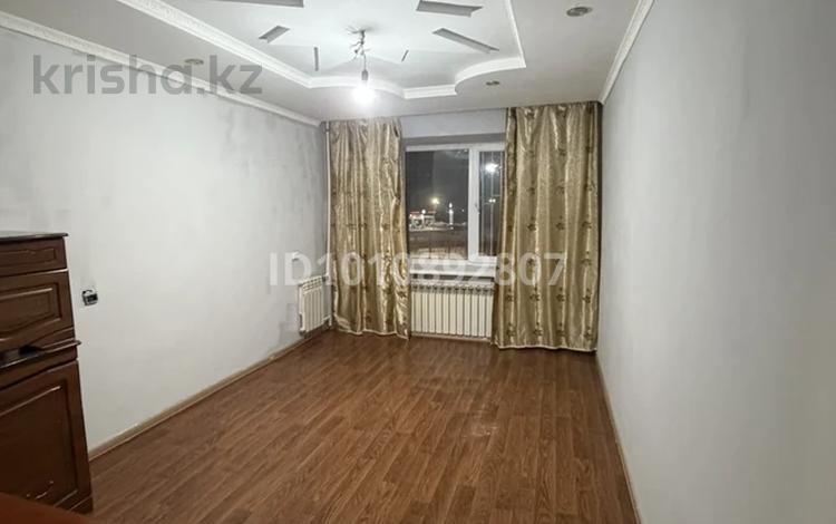 2-бөлмелі пәтер · 44 м² · 3/9 қабат, мкр Омега, Тайманова, бағасы: 9.5 млн ₸ в Уральске — фото 2