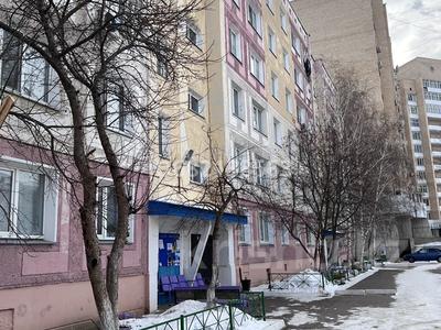 4-бөлмелі пәтер, 80 м², 6/6 қабат, Момышулы, бағасы: 27 млн 〒 в Кокшетау