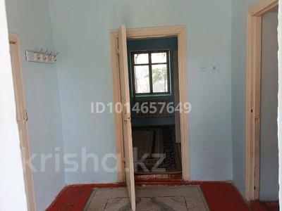 Жеке үй · 4 бөлме · 85 м² · 10 жүзд., Даулеткерей 10 — Рядом есть школа и садик, бағасы: 20 млн ₸ в Жетысае