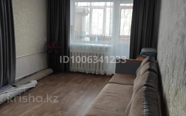 2-комнатная квартира · 42 м² · 2/5 этаж, 1мкр 1 за 9 млн ₸ в Лисаковске — фото 2