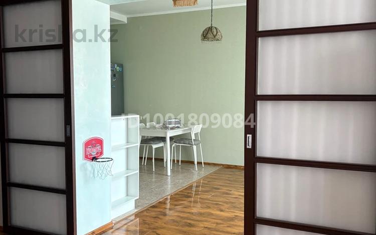 2-комнатная квартира · 90 м² · 4/6 этаж, Туран 14/1 — ТРЦ Сарыарка и Керуен сити за 380 000 ₸ в Астане, Нура р-н — фото 15