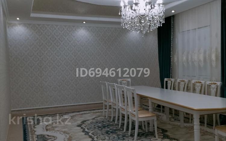 Часть дома · 5 комнат · 200 м² · 8 сот., пгт Балыкши, Жанаталап мкр 19 — Ресторан Асыл ана за 28 млн 〒 в Атырау — фото 8
