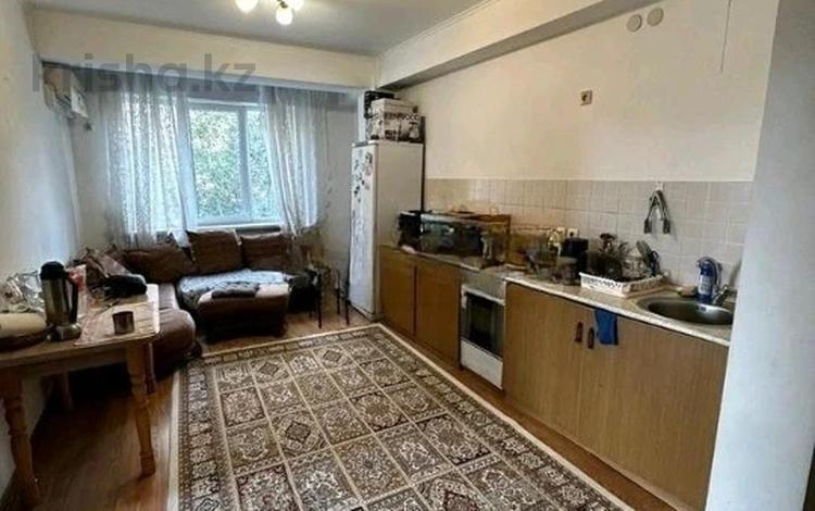 2-комнатная квартира, 42.7 м², 3/5 этаж, Кабанбай батыра за 34 млн 〒 в Алматы, Алмалинский р-н — фото 2