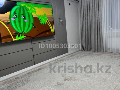 2-бөлмелі пәтер · 80 м² · 4/5 қабат, 29-й мкр 33, бағасы: 300 000 ₸ в Актау