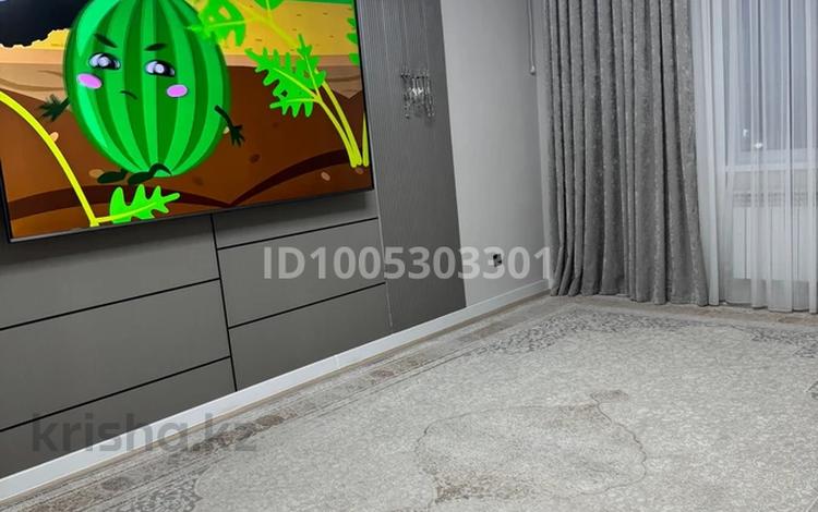2-бөлмелі пәтер · 80 м² · 4/5 қабат, 29-й мкр 33, бағасы: 300 000 ₸ в Актау — фото 2