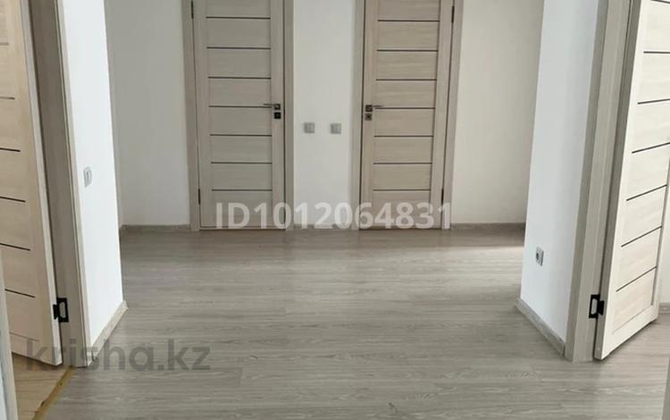3-бөлмелі пәтер · 94 м² · 2/10 қабат, Мкр. Шугыла 340/36к2, бағасы: 300 000 ₸ в Алматы, Наурызбайский р-н — фото 2