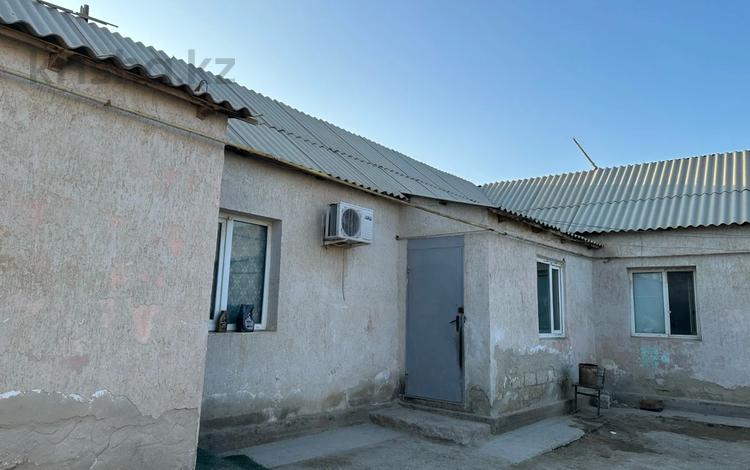 Отдельный дом • 6 комнат • 98.6 м² • 5 сот., Село Баскудук за 12 млн 〒 в Актау — фото 2