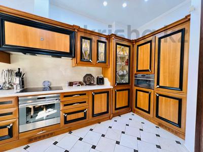 3-комнатная квартира · 105 м² · 5/12 этаж, Мауленова 111 за ~ 79 млн ₸ в Алматы, Алмалинский р-н