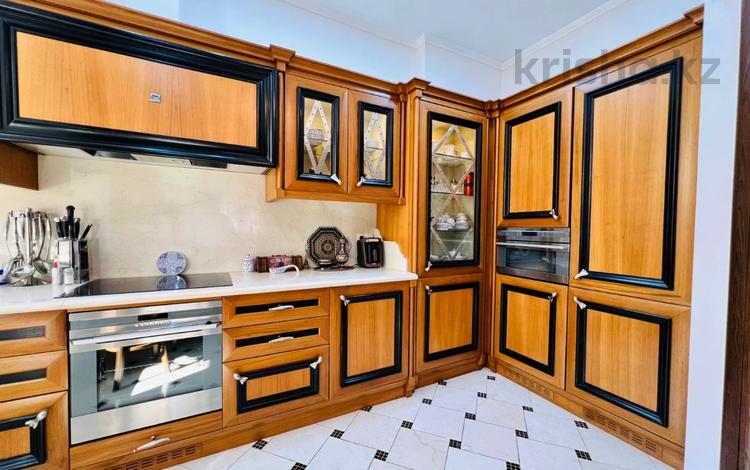 3-комнатная квартира · 105 м² · 5/12 этаж, Мауленова 111 за ~ 79 млн ₸ в Алматы, Алмалинский р-н — фото 2