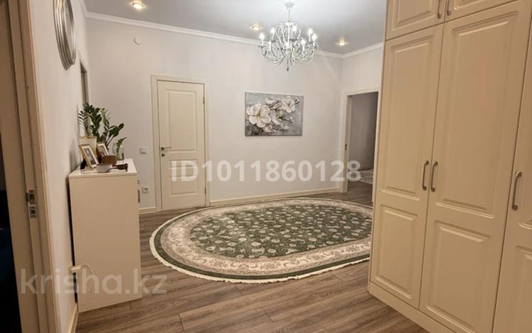 3-бөлмелі пәтер · 110 м² · 5/10 қабат, 16-й мкр. 92, бағасы: 39 млн ₸ в Актау, 18-й мкр  — фото 2